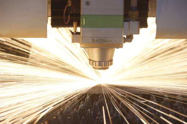 เครื่องเชื่อมเลเซอร์แบบพกพาซีรีส์ MWF